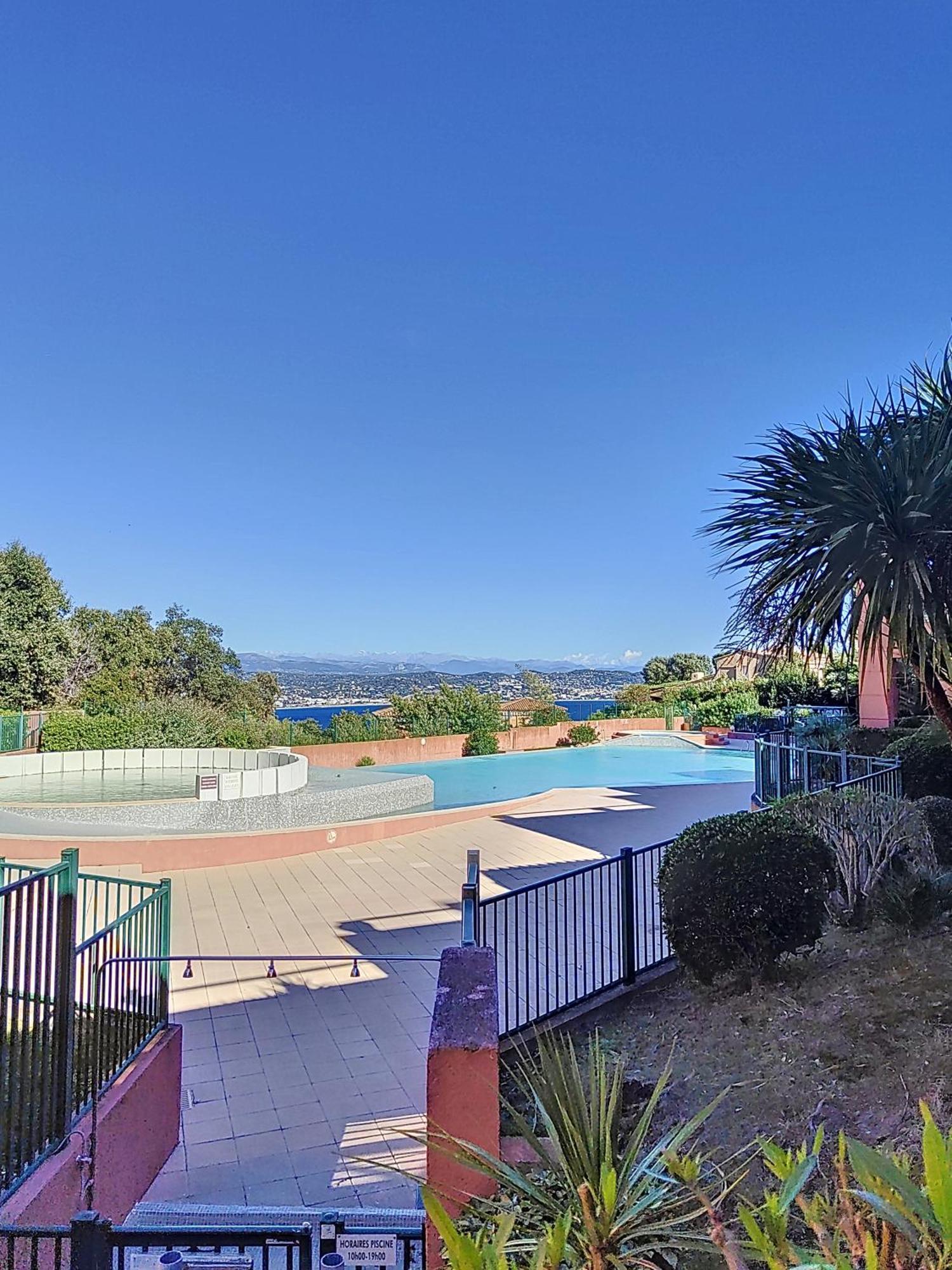 Vue Mer, Piscine, Free Parking Apartment Theoule-sur-Mer Exterior photo